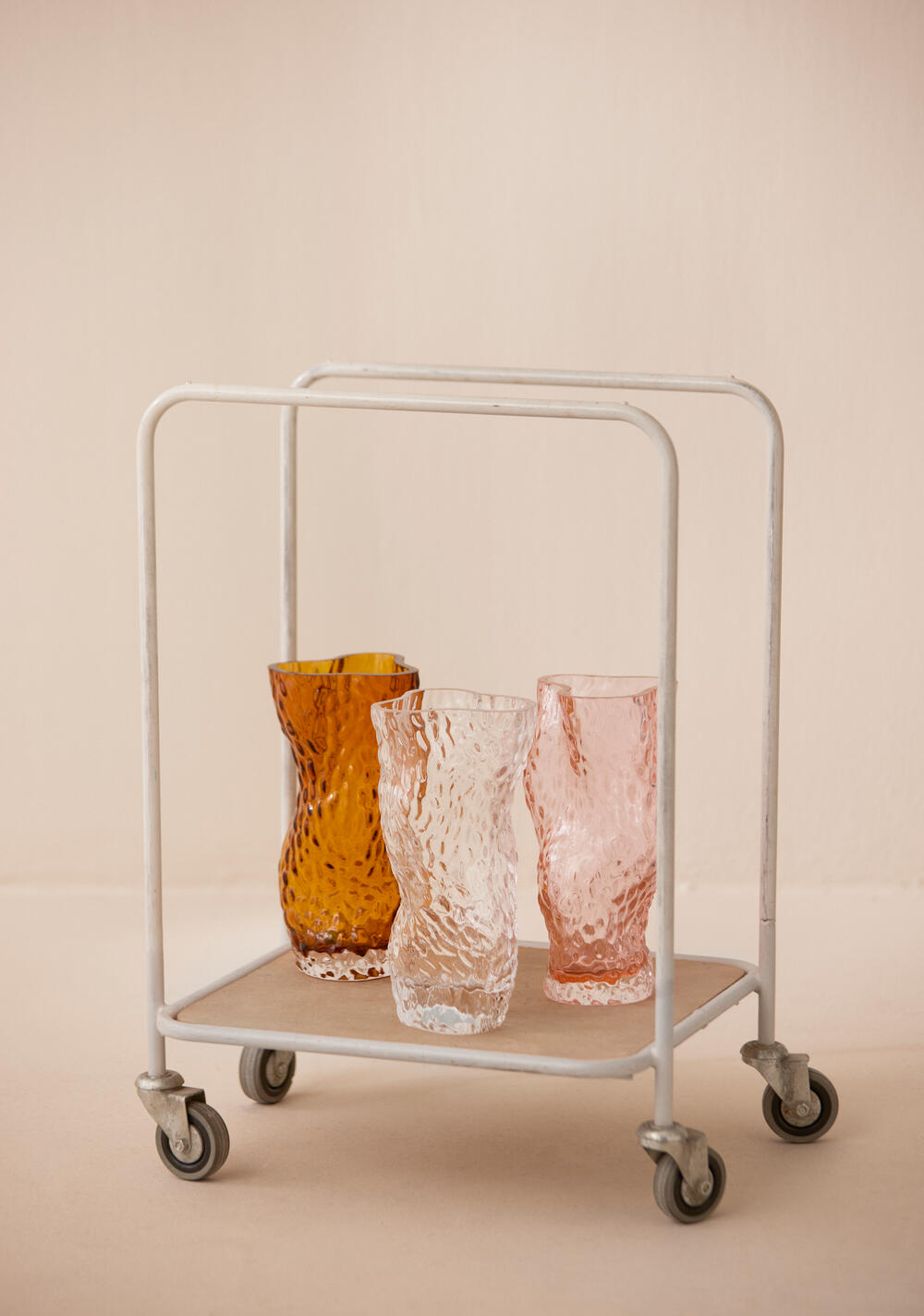 Ostrea Rock Glass vase - Pale Rose